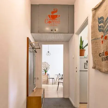 Apartment Rynek - Olawska - 50 Metrow Do Rynku - Old Market Square