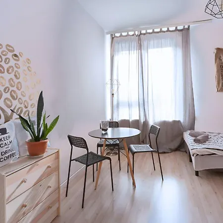 Rynek - Olawska - 50 Metrow Do Rynku - Old Market Square